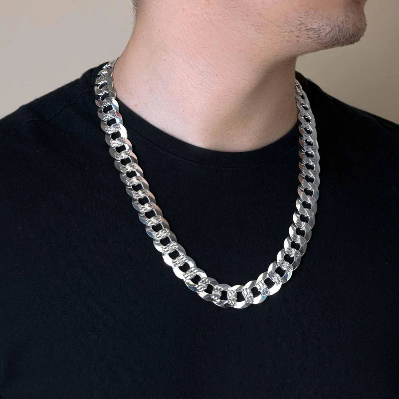 13MM 925 Sterling Silver 1 Side Diamond Cut 1 Side Plain Chain..